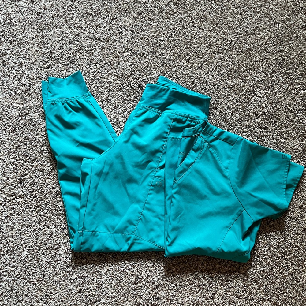 Wonderwink scrub set joggers small turquoise